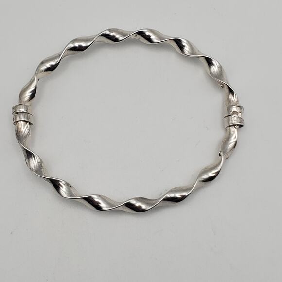 Dyadema 925 Sterling Silver Bangle Bracelet Hinged 6.75” Spiral Twist Oval Italy - Picture 2 of 7
